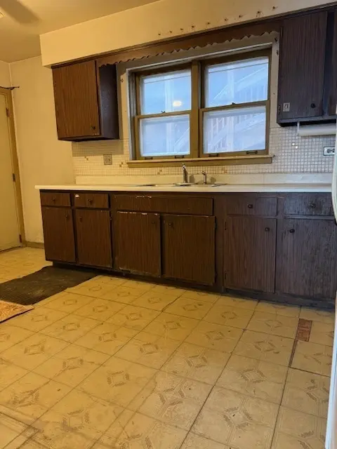 1517 W Lunt AVE #2A, Chicago, IL 60626