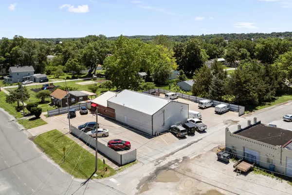 630 W 2ND AVE, Milan, IL 61264