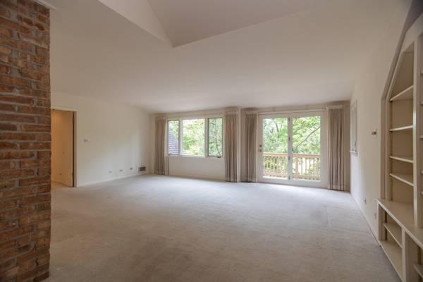 2545 Greeley AVE, Evanston, IL 60201