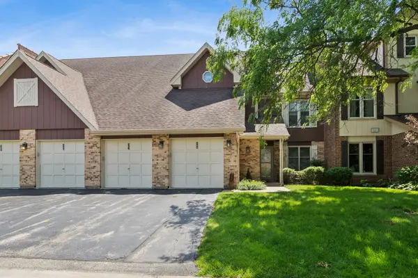 503 Country LN, Des Plaines, IL 60016