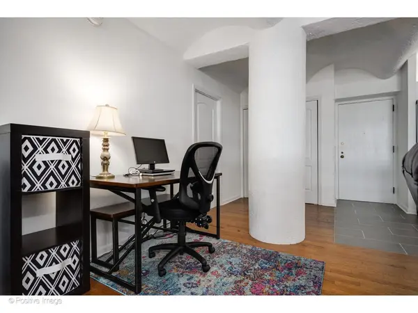 345 N Canal ST #607, Chicago, IL 60606