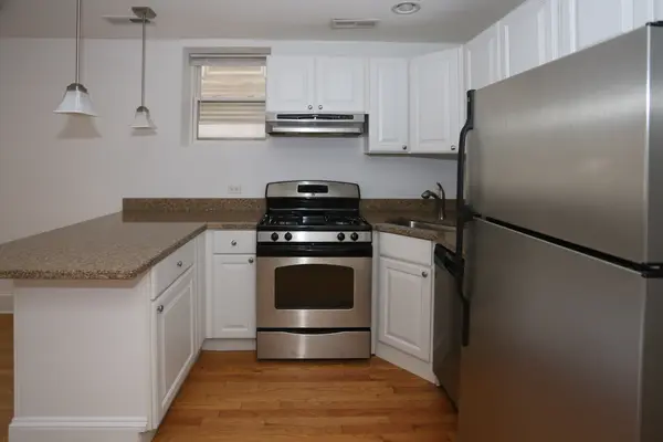 3446 N BELL AVE #GARDEN, Chicago, IL 60618