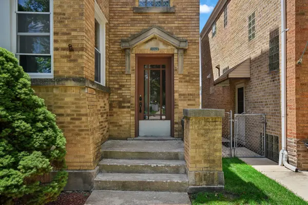 5922 N Melvina AVE, Chicago, IL 60646