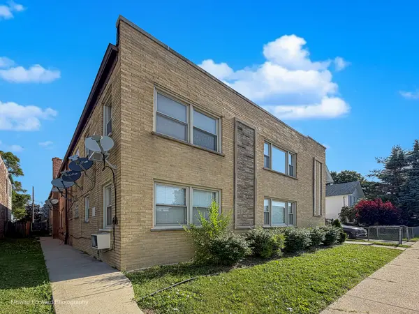 2336 Union ST #4, Blue Island, IL 60406