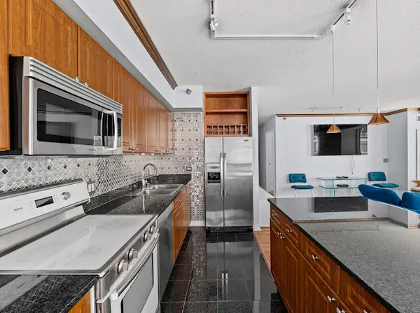 512 N Mcclurg CT #501, Chicago, IL 60611