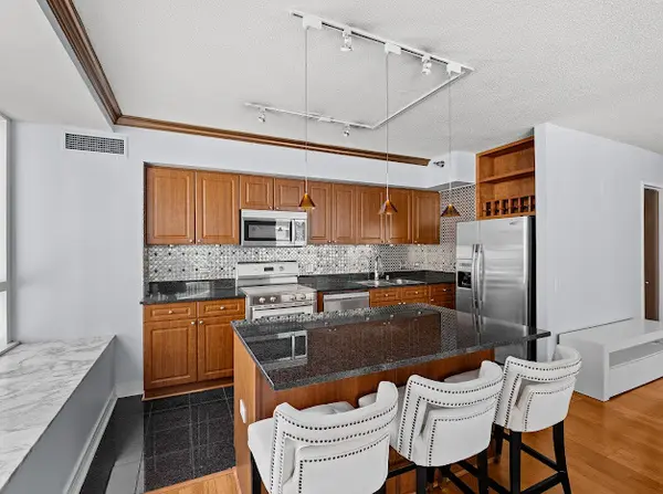 512 N Mcclurg CT #501, Chicago, IL 60611