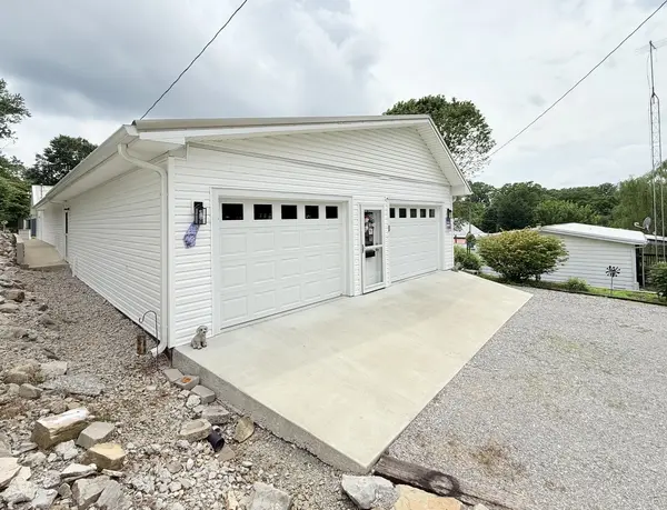 220 E ROSE ST, Cave In Rock, IL 62919