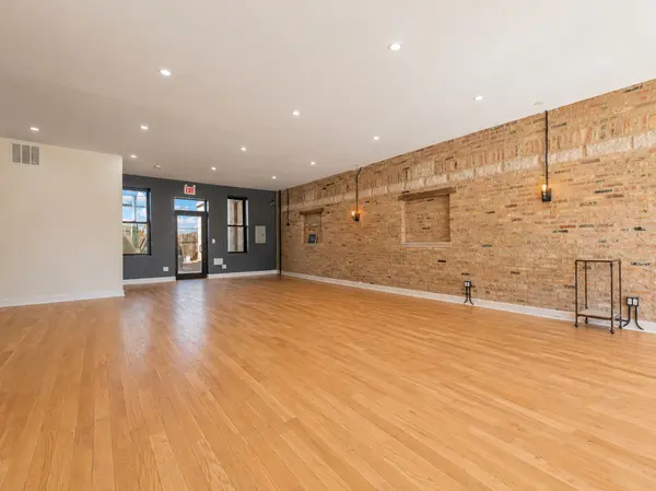 2552 W 59th ST, Chicago, IL 60629