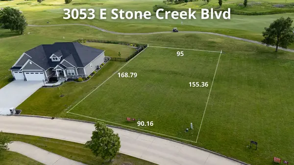 F102 E Stone Creek BLVD, Urbana, IL 61802