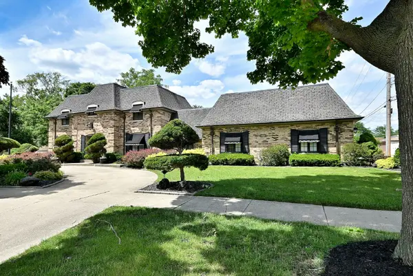 2901 Elder LN, Franklin Park, IL 60131