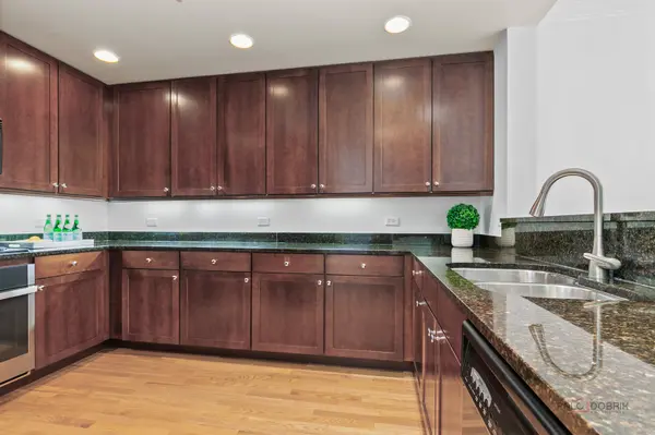 310 E Church ST #201, Libertyville, IL 60048