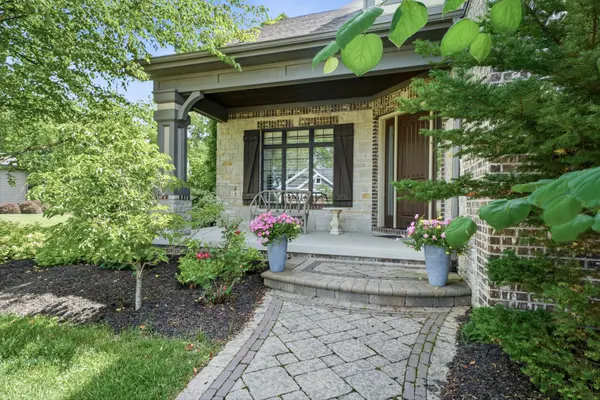 3704 Elio WAY, Valparaiso, IN 46385