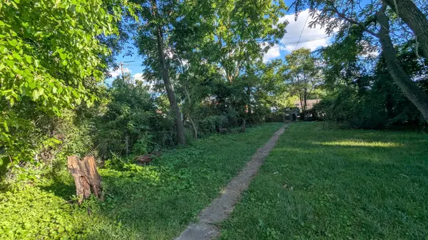 327 E 136th PL, Chicago, IL 60827