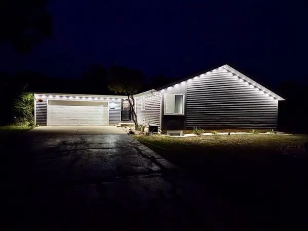 750 Forest Park DR, Dixon, IL 61021