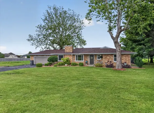 1564 E 16th RD, Streator, IL 61364