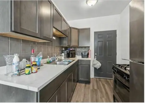 7601 S Hermitage AVE, Chicago, IL 60620