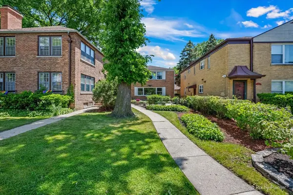 3046 Central ST, Evanston, IL 60201