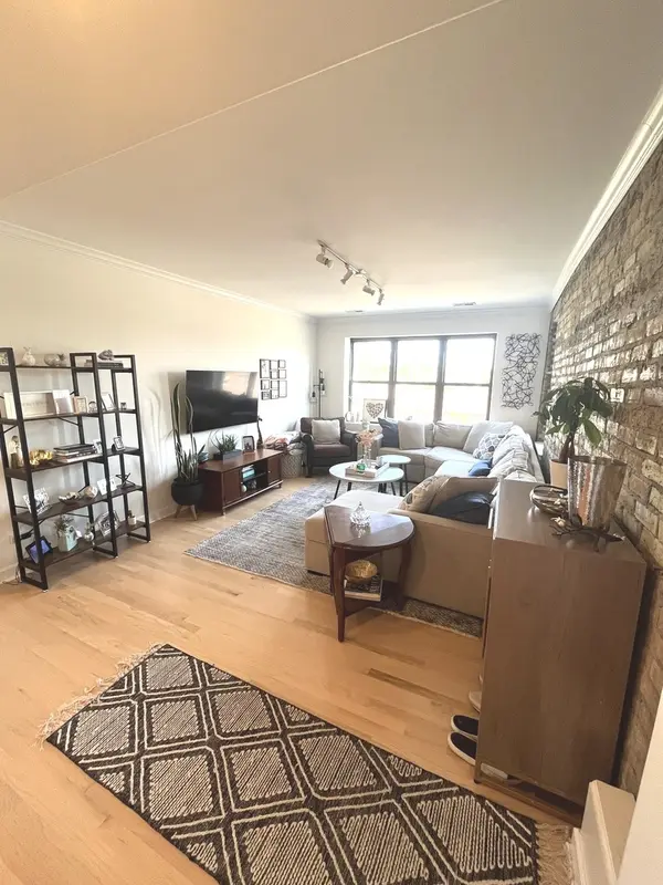 6710 N Oliphant AVE #3, Chicago, IL 60631
