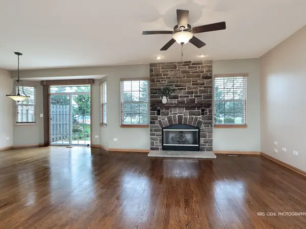 91 Enfield LN #91, Grayslake, IL 60030
