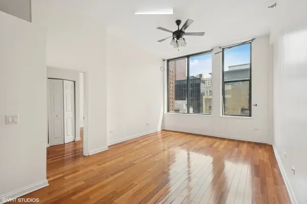 8 W Monroe ST #902, Chicago, IL 60603