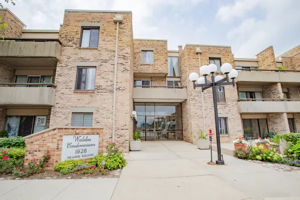 1926 Prairie SQ #225, Schaumburg, IL 60173