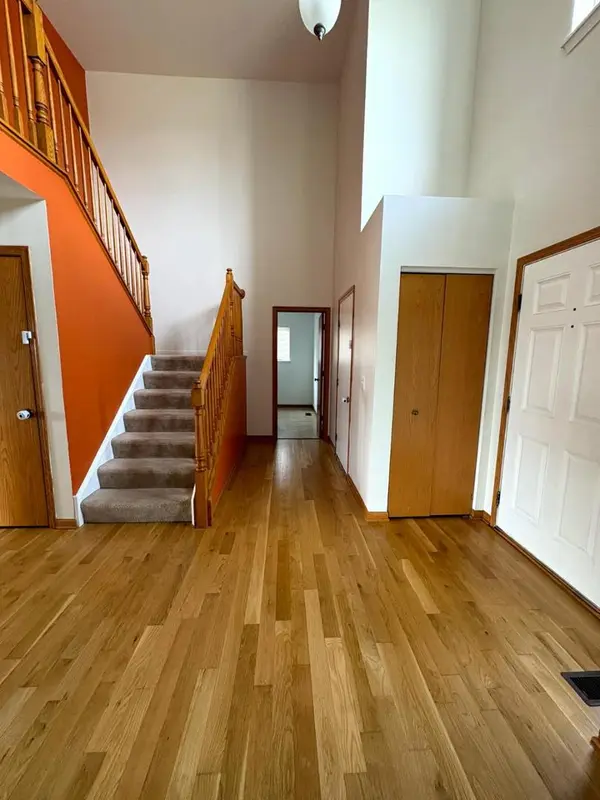 1301 Burns CT, Minooka, IL 60447