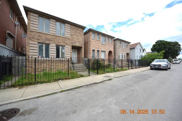 2823 S Farrell ST, Chicago, IL 60608