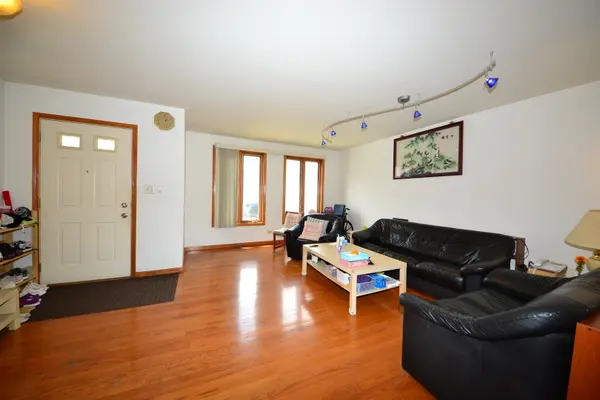 2823 S Farrell ST, Chicago, IL 60608