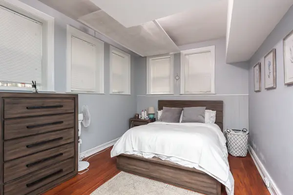 3608 N Pine Grove AVE #B7, Chicago, IL 60613
