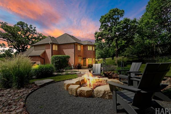 2601 Rolling Oaks RD, Spring Grove, IL 60081