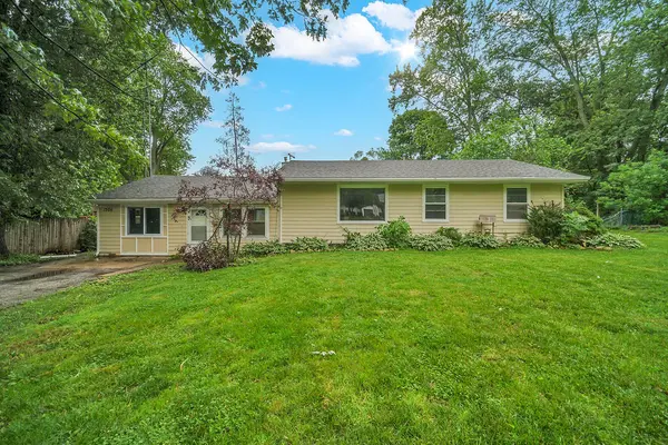 1305 Wilson CT, Zion, IL 60099