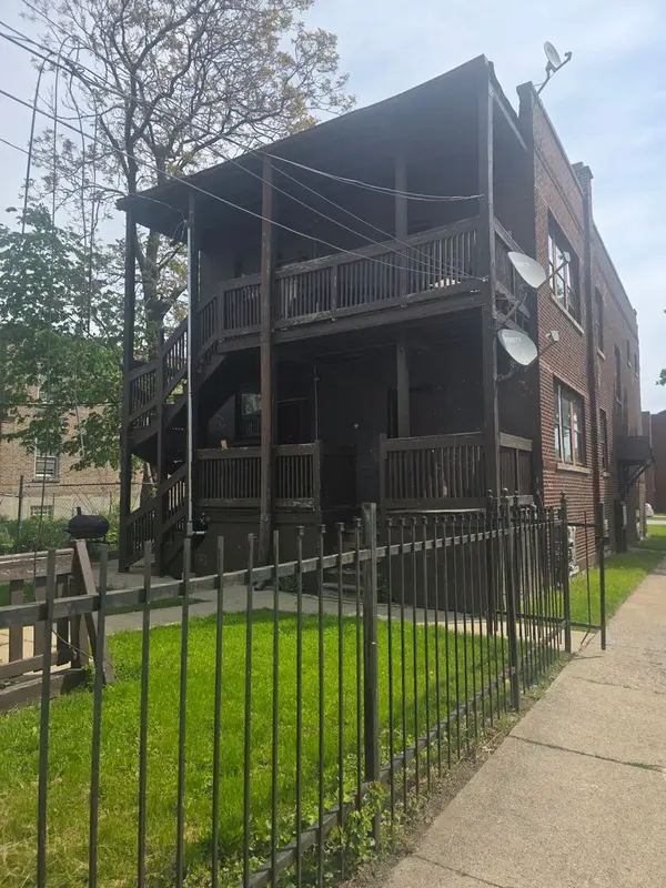 4936 W Maypole AVE, Chicago, IL 60644