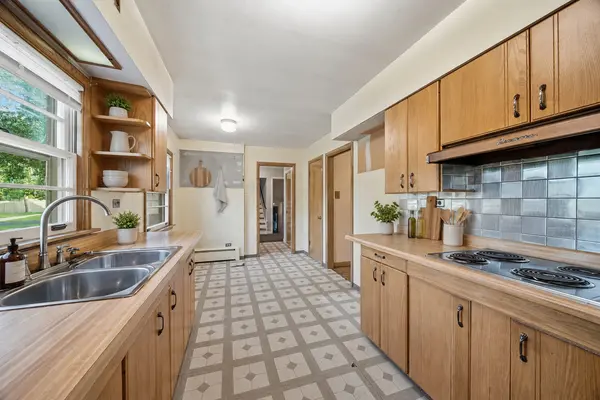 4110 Orchard LN, Matteson, IL 60443