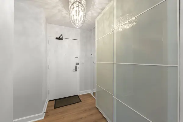 5455 N Sheridan RD #908, Chicago, IL 60640