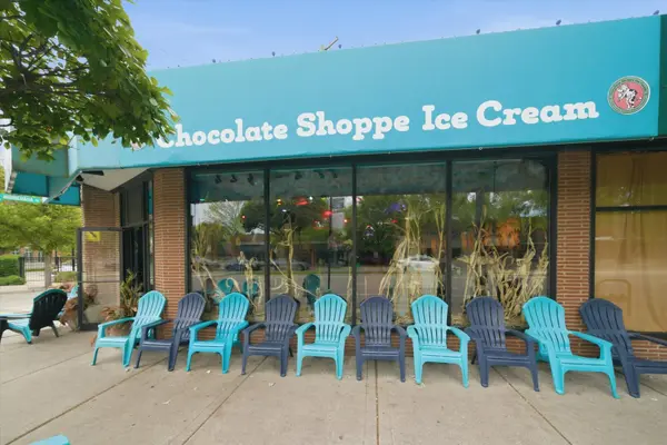5337 W Devon AVE, Chicago, IL 60646
