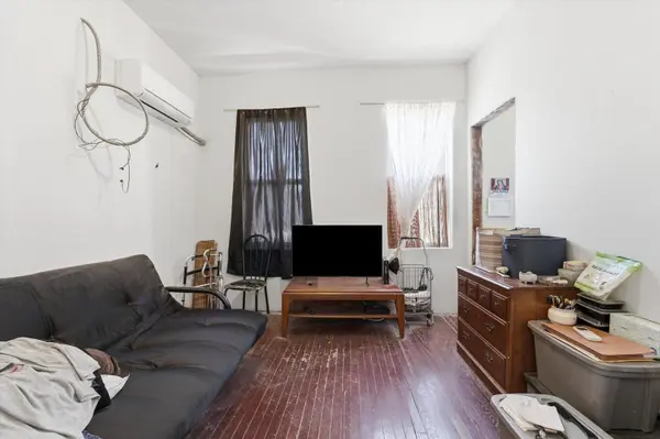 1321 W 18th ST, Chicago, IL 60608
