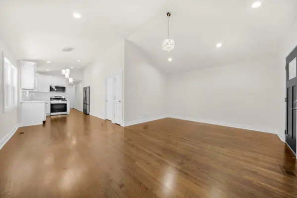 4331 S Campbell AVE, Chicago, IL 60632