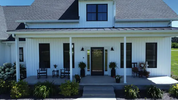 1770 E 1700 North RD, Watseka, IL 60970