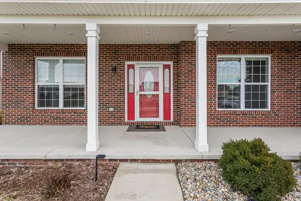 3614 Freedom BLVD, Champaign, IL 61822