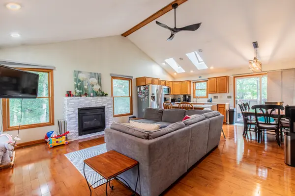 19 Chairtree CT, Putnam, IL 61560