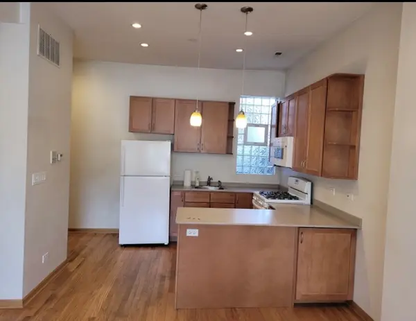 2350 W Grand AVE, Chicago, IL 60612