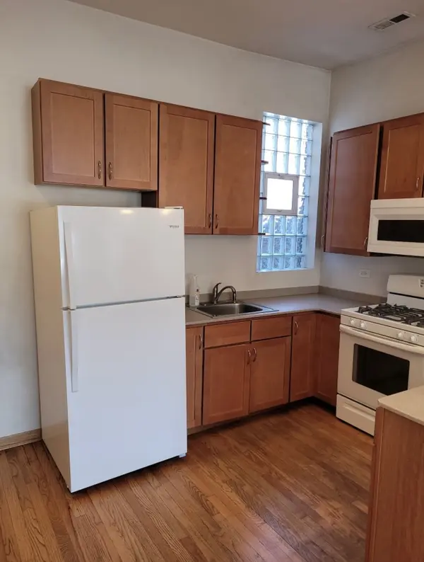 2350 W Grand AVE, Chicago, IL 60612