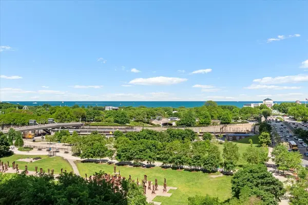 1160 S Michigan AVE #1001, Chicago, IL 60605