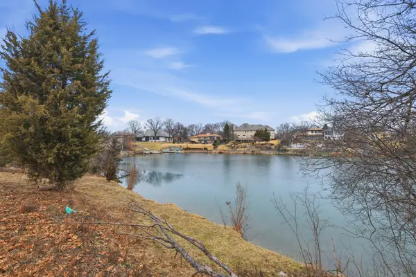 2149 Post RD, Northbrook, IL 60062