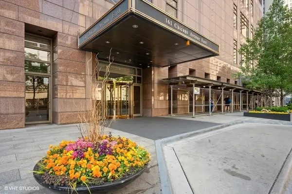 161 E CHICAGO AVE #49A, Chicago, IL 60611