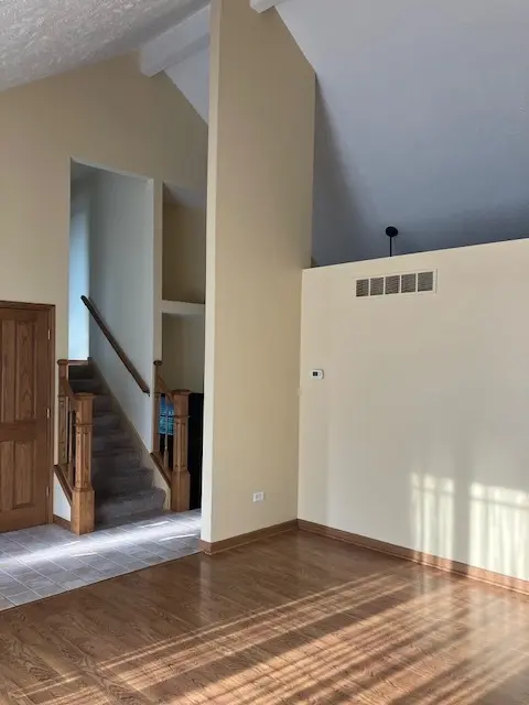 1606 Timberline DR, Joliet, IL 60431