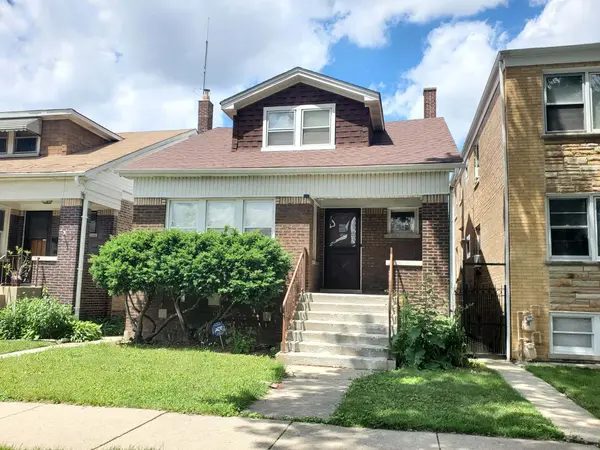 4158 W Wellington AVE, Chicago, IL 60641