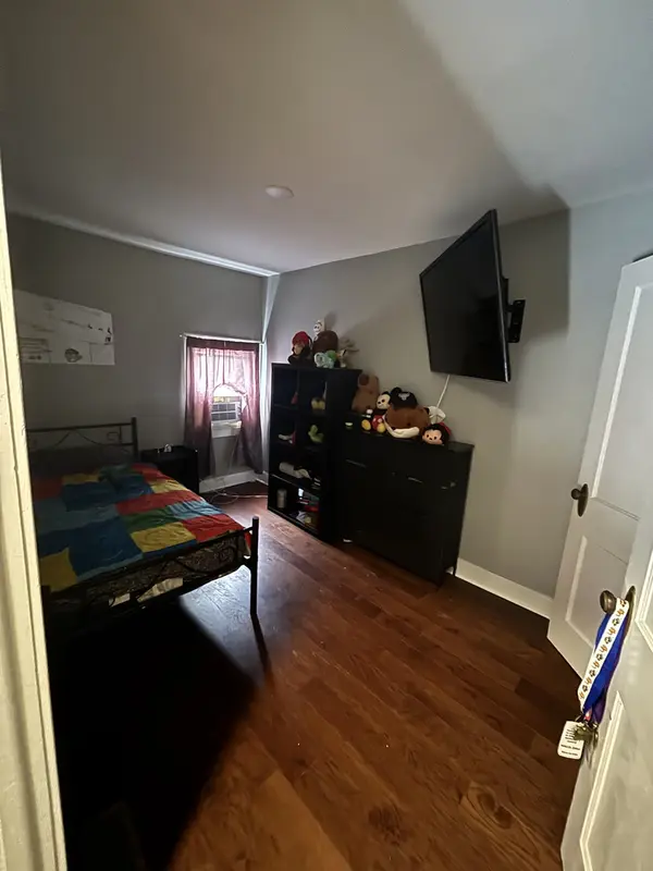 2427 S CHRISTIANA AVE, Chicago, IL 60623