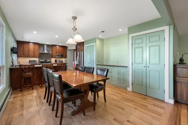 3605 Oak Ridge RD, Crystal Lake, IL 60012