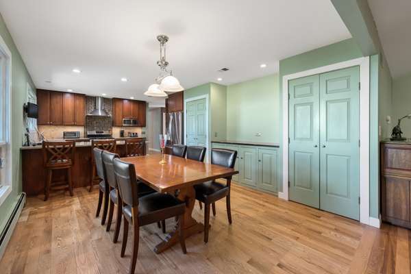 3605 Oak Ridge RD, Crystal Lake, IL 60012